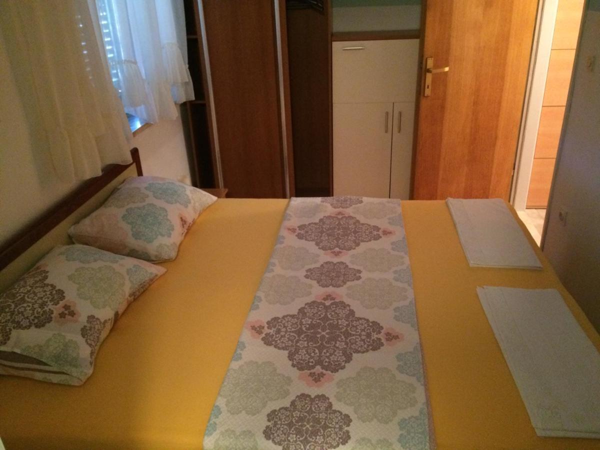 Apartments Tomovic ลุมบาร์ดา ภายนอก รูปภาพ