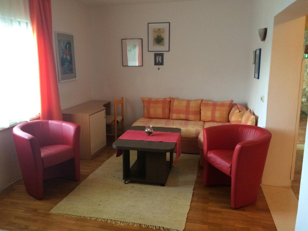 Apartments Tomovic ลุมบาร์ดา ภายนอก รูปภาพ